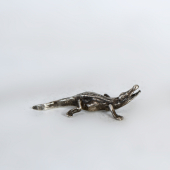 Ezüst miniatűr krokodil figura